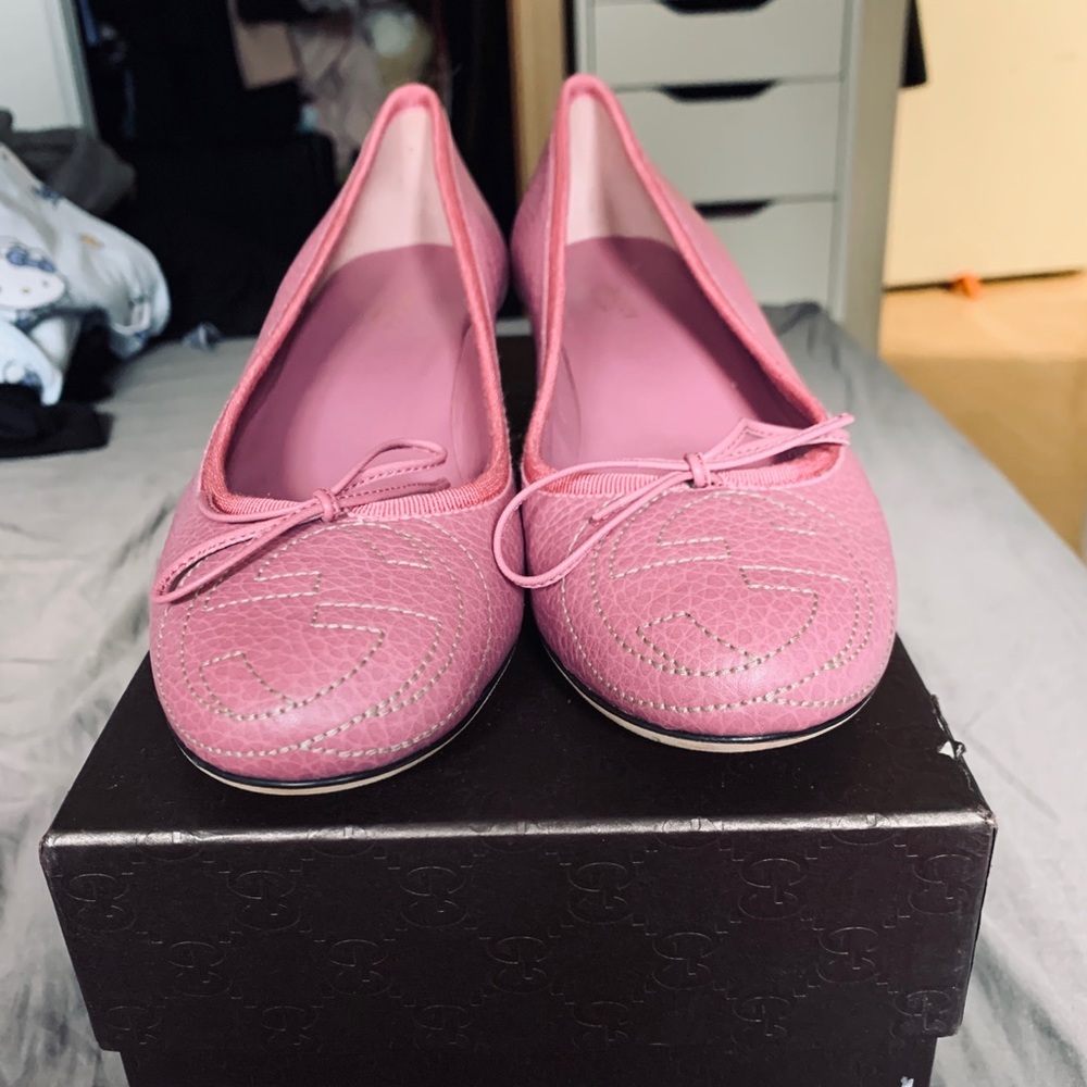 NEW GUCCI PINK SOHO LEATHER INTERLOCK BOW 296298